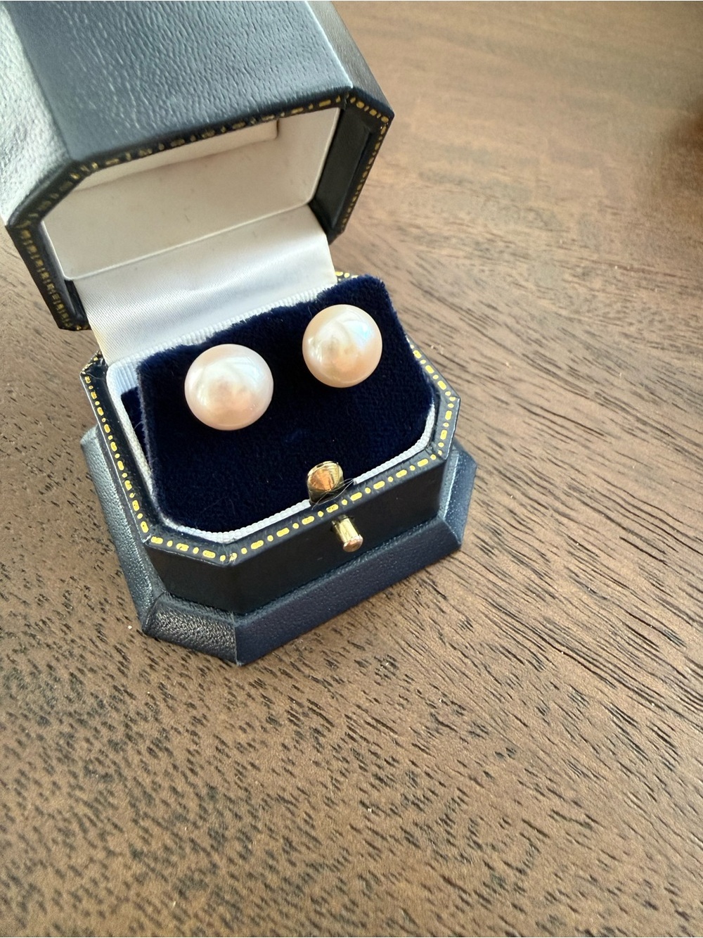 Solid 9K Gold Pearl Stud Earrings - Pink Cream Pearl Button Studs - Picture 5 of 8